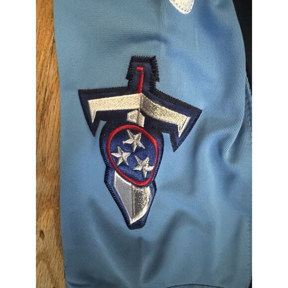 Nike NFL Blue Titans Marcus Mariota #8 Jersey. Size 44. PRE-OWNED. Great Cond. - Picture 7 of 10